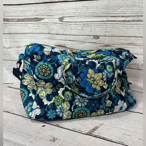 VERA BRADLEY Mod Blue Floral Duffle Bag